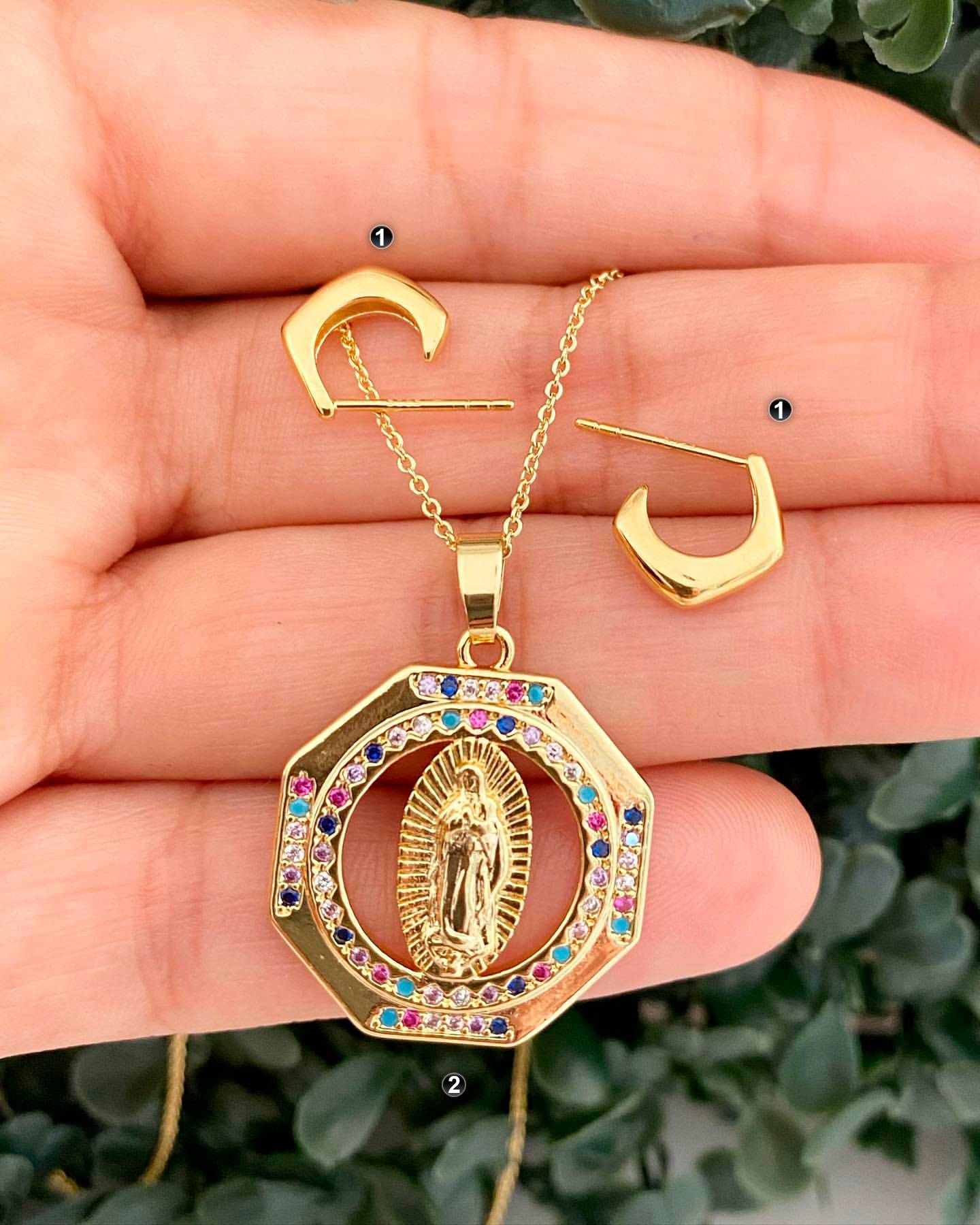 Silver Guadalupe Necklace, Sterling Silver Our Lady of Guadalupe Medal,  Gudalupe Solid Medal, Virgen De Guadalupe Oval Necklace - Etsy | Necklace,  Silver man, Silver